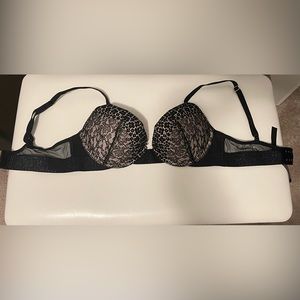 Victoria’s Secret Black and Nude lace/mesh padded  push up bra 32b